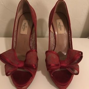 Valentino Red Bow Lace Peep Toe Platform Pumps